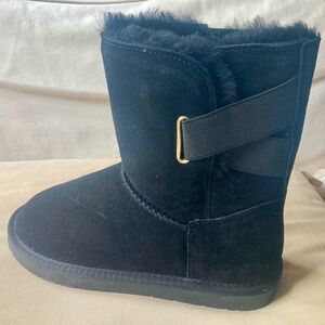 LEFT BOOT ONLY - LADIES LAMBSKIN Boot Size 8 Black